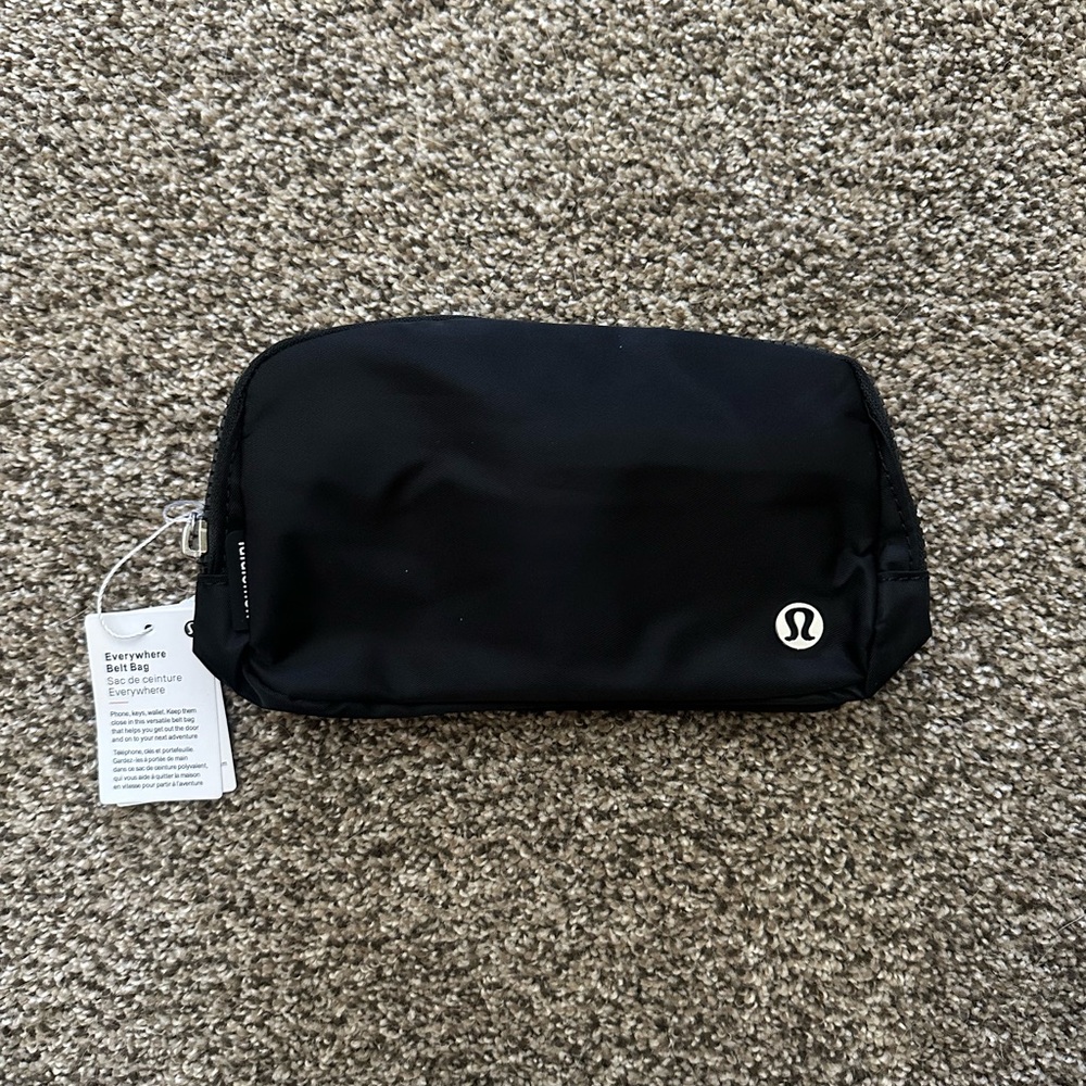Black Lululemon Belt Bag
